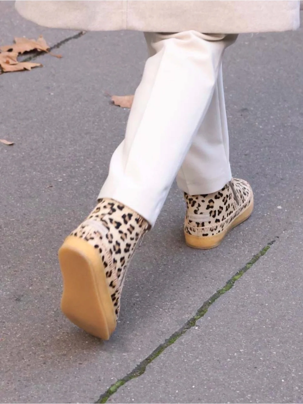 Laidback London Setsu Crochet Side Zip Ankle Boot Leopard Beige size 38